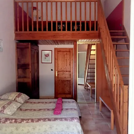 Les Hauts De Entre Et Nature Villa Nimes