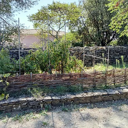Les Hauts De Entre Et Nature * Ним